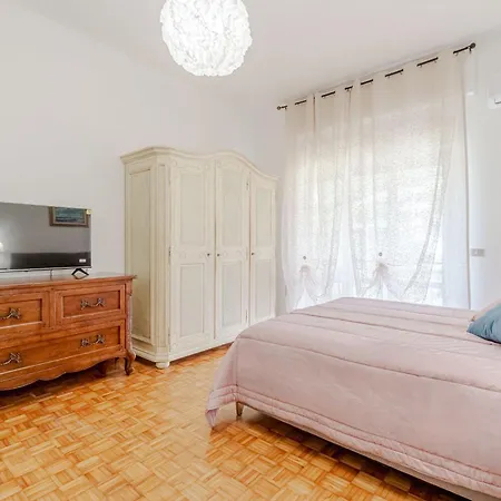 Retreat In Nervi -two Minutes From The דירה ג'נובה