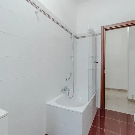 Retreat In Nervi -two Minutes From The